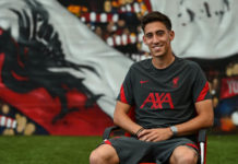 Erste Bilder: Kostas Tsimikas in Melwood vorgestellt